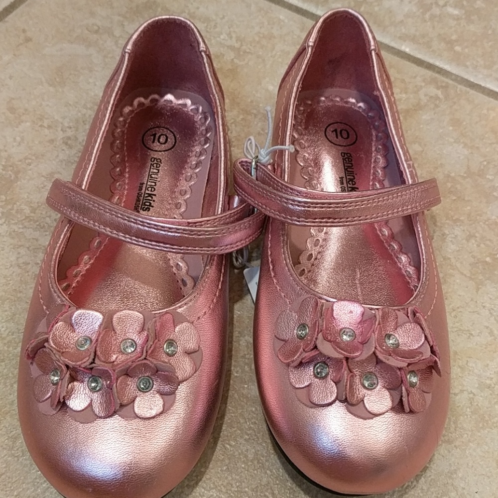 Girls metallic pink 3-D flower Osh Kosh shoes 10